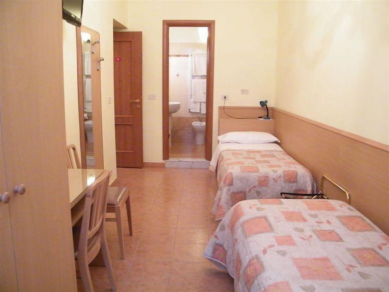Hotel Alba