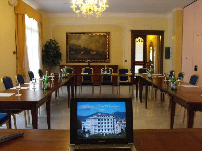 Grand Hotel President