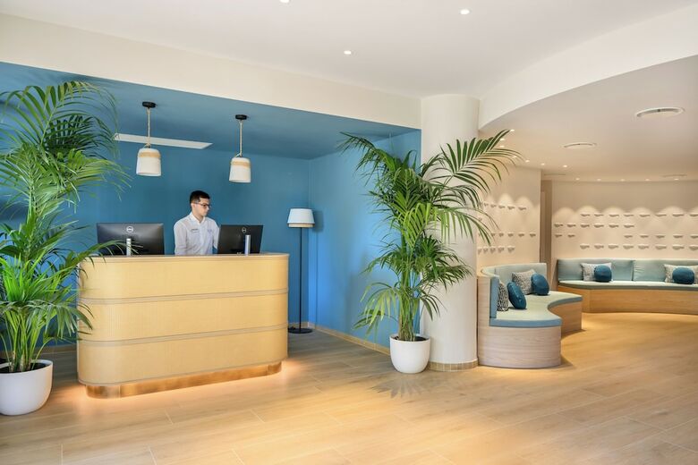 Hotel Tanka Village Golf & Spa