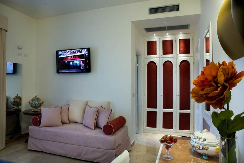 Hotel Delfino Beach