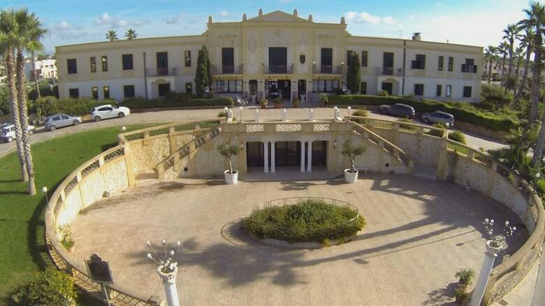 Hotel Delfino Beach