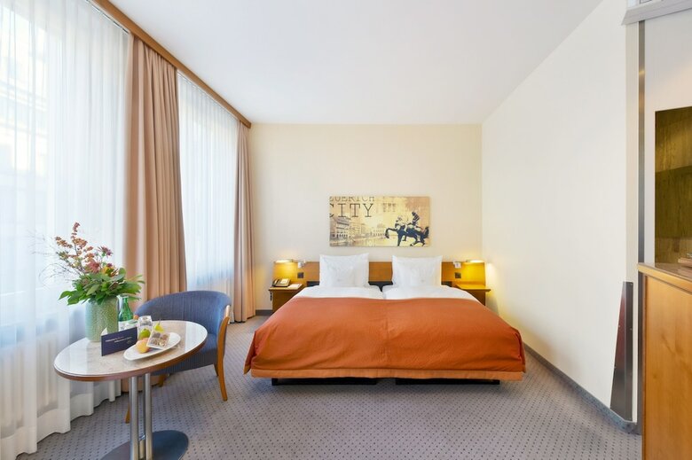 Hotel Gl�rnischhof