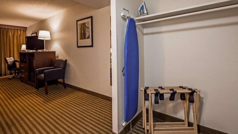 Best Western-yacht Harbor Hotel