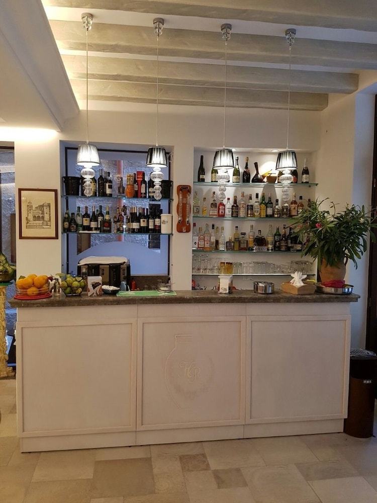 Hotel Ristorante La Giara