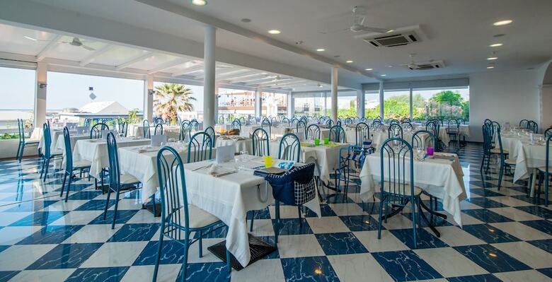 Luxor Beach Boutique Hotel Cattolica
