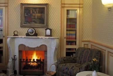 Hotel De La Ville