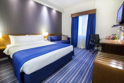 Holiday Bahrain Hotel
