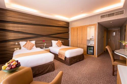 Al Safir Hotel & Tower