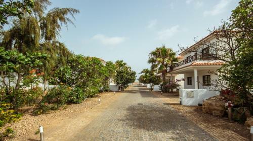 Private Villa With Pool On Tortuga Beach Resort