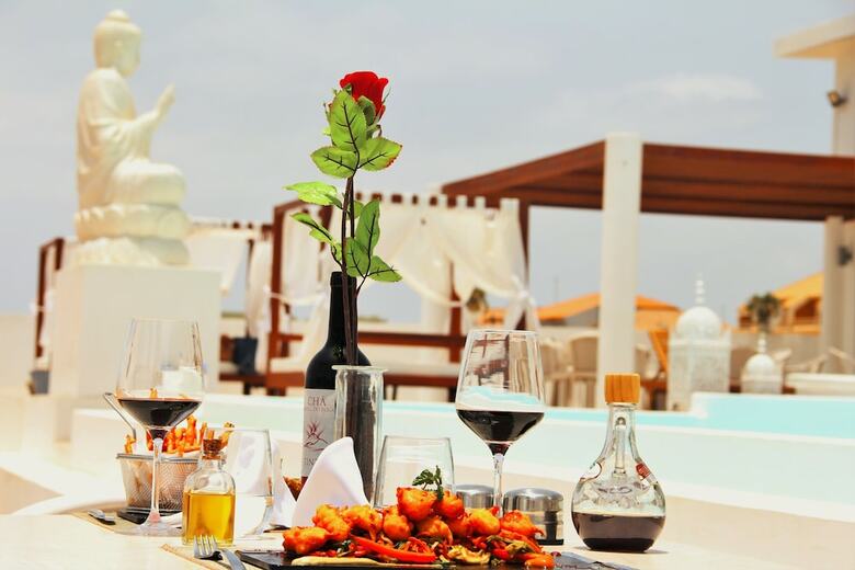 Hotel Livvo Budha Beach