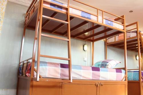 Hostal Pich Guesthouse