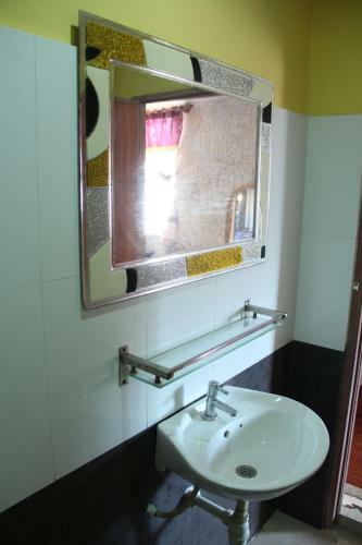 Hostal Pich Guesthouse