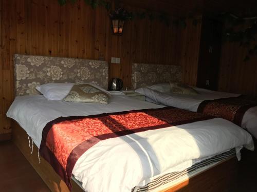 Wuzhen Spring Family Inn