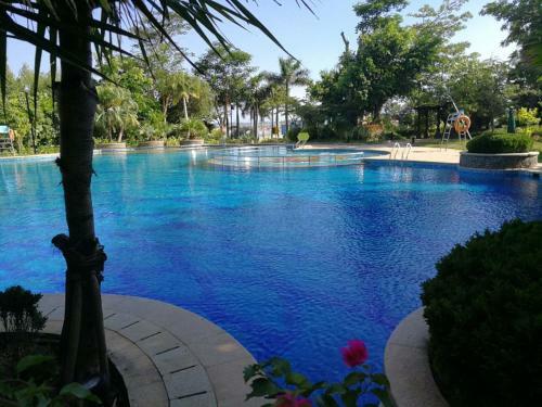 Hotel Golden Bay Resort