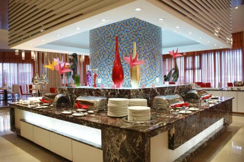 Hotel Ramada Plaza Hangzhou Riverside