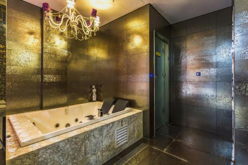 Qingdao Heng Bo Hotel
