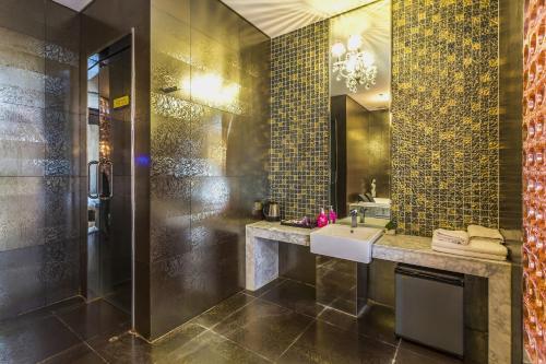 Qingdao Heng Bo Hotel