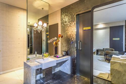 Qingdao Heng Bo Hotel