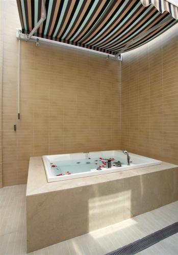 Qingdao Heng Bo Hotel