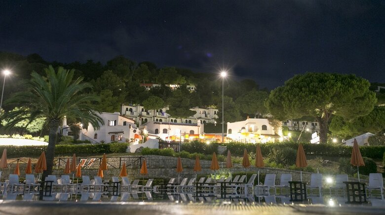 Hotel Cala Di Mola