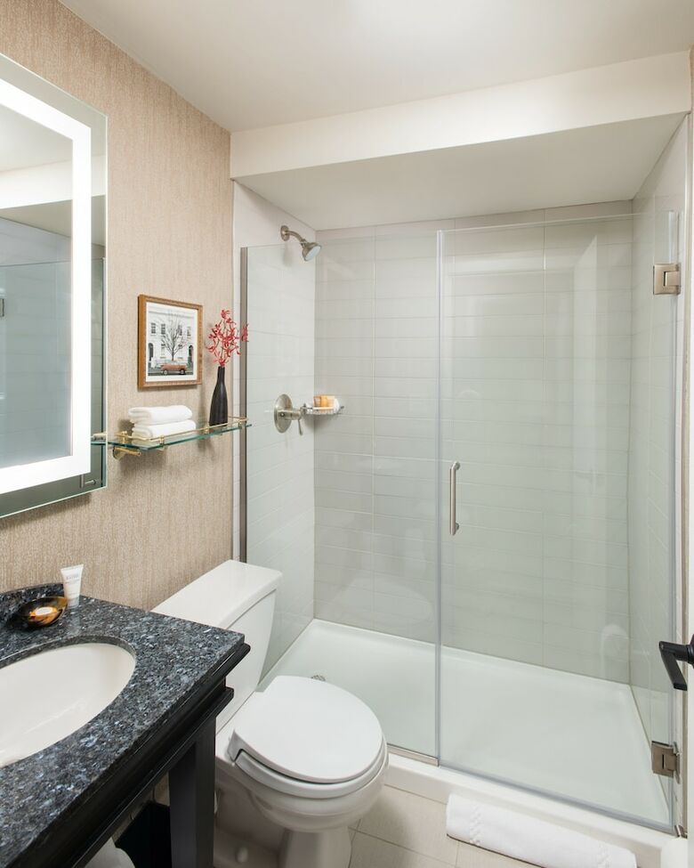 Hotel Indigo Chicago Gold Coast