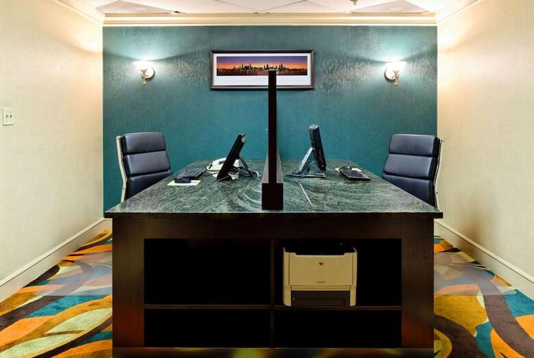 Radisson Hotel Chicago O'hare