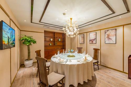 Chongqing Shanggao Hotel