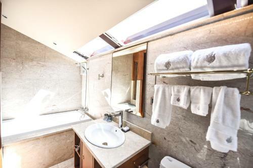 Albergue Nan Ka Ming Dian Hotel