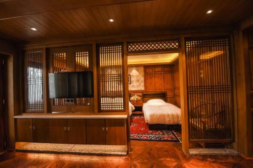Albergue Nan Ka Ming Dian Hotel