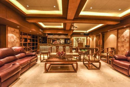 Albergue Nan Ka Ming Dian Hotel