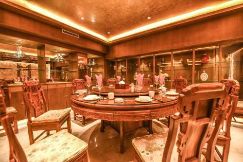 Albergue Nan Ka Ming Dian Hotel