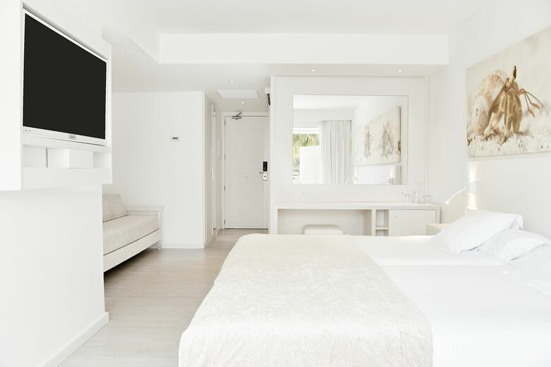 Hotel Iberostar Waves Cristina