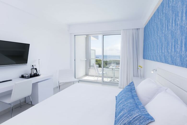 Reverence Mare Hotel Adults Only