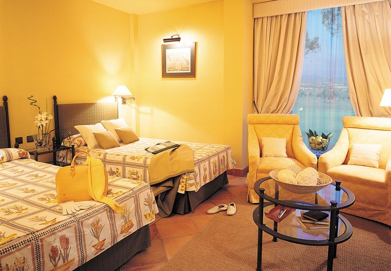 Torremirona Hotel Relais Golf And Spa Resort