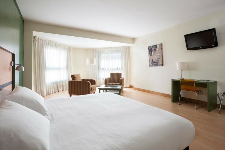 Hotel Naval