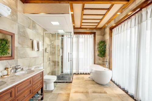 Hostal Riverside Boutique Guesthouse