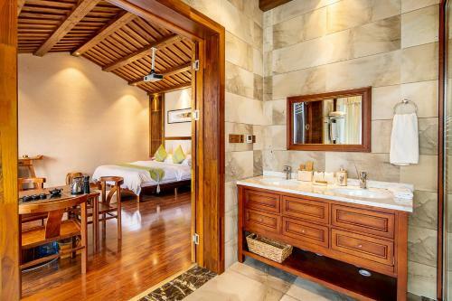 Hostal Riverside Boutique Guesthouse