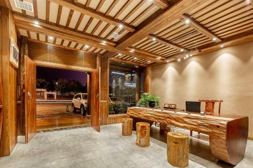 Hostal Riverside Boutique Guesthouse