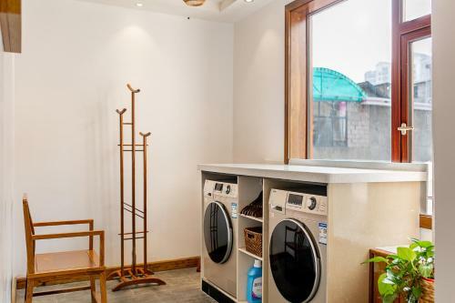 Hostal Riverside Boutique Guesthouse
