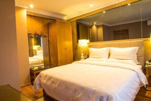 Shanghua Boutique Hotel