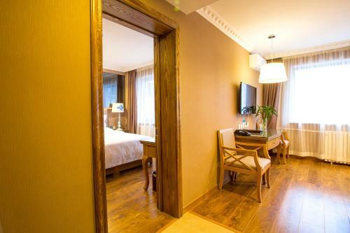 Shanghua Boutique Hotel