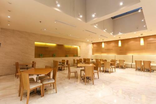 Ji Hotel Hangzhou Binjiang