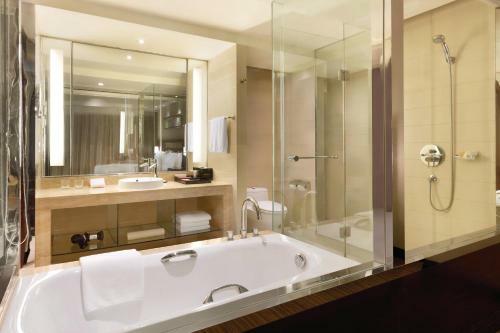Hotel Ramada Plaza Lianyungang