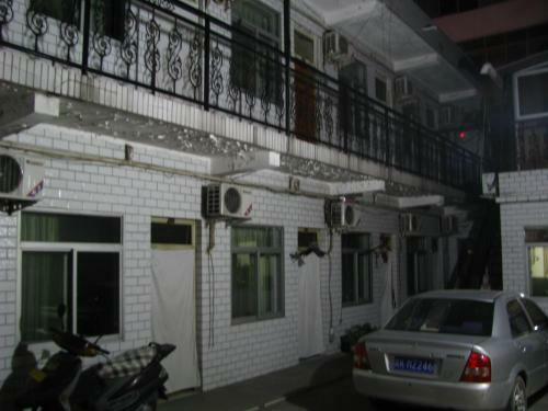 Hostal Genshen Business Hotel