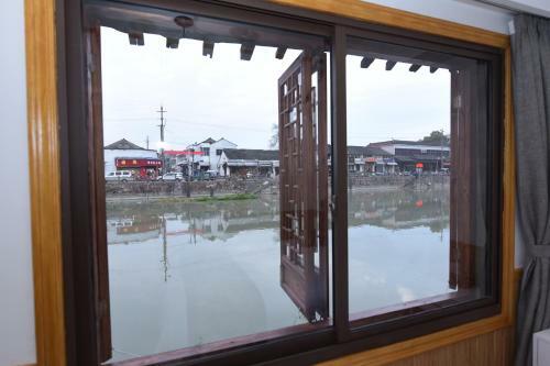 Hotel Wuzhen On Memory Inn
