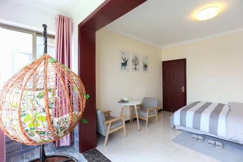 Guiyang Miao Station Hostel