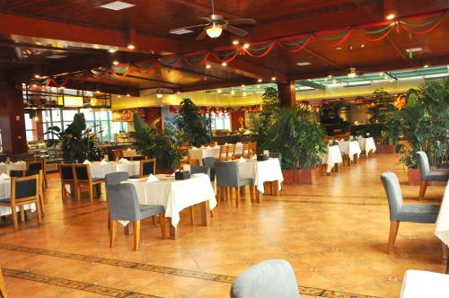 Huachen International Hotel