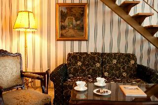 Moskva Hotel