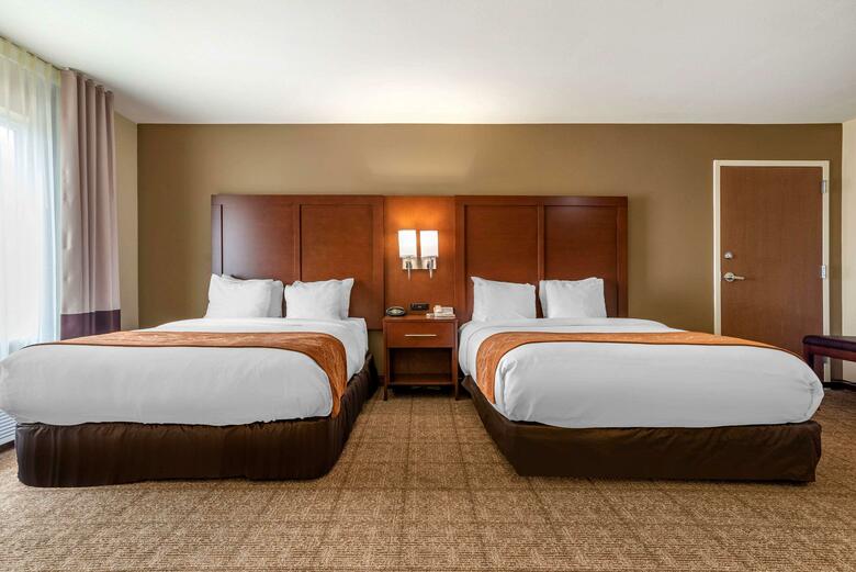 Hotel Comfort Suites At Eglin Air Force Base