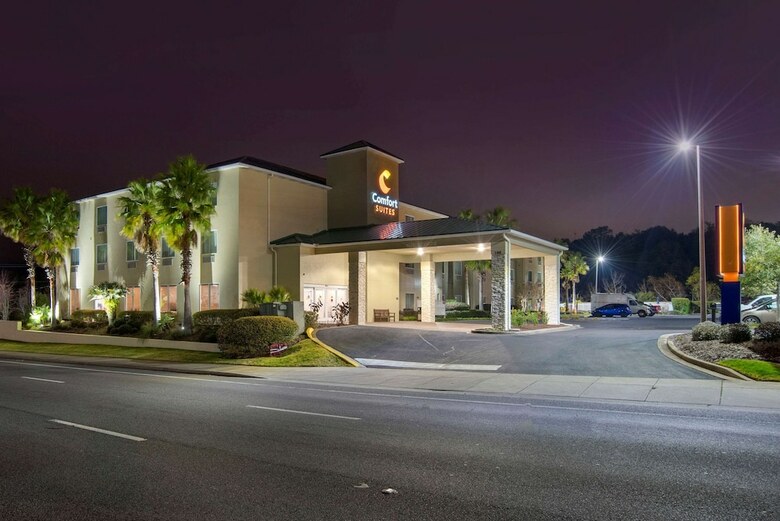 Hotel Comfort Suites At Eglin Air Force Base